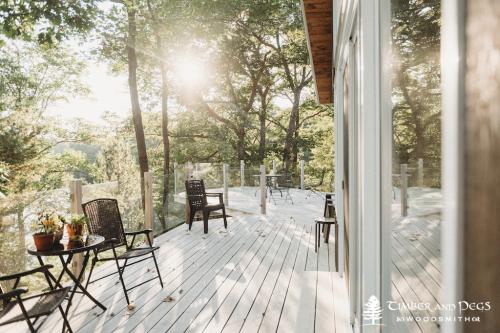 Lake Cabin 5b