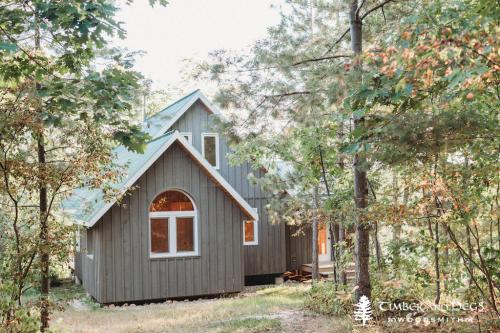 Lake Cabin 8c